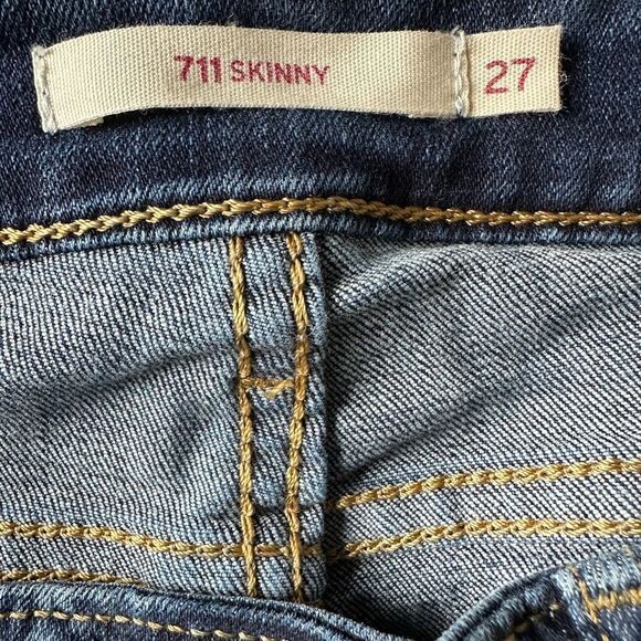 LEVI’S Women’s 711 Skinny Animal Leopard Print Denim Jeans Blue Size 27/4 - Picture 5 of 12